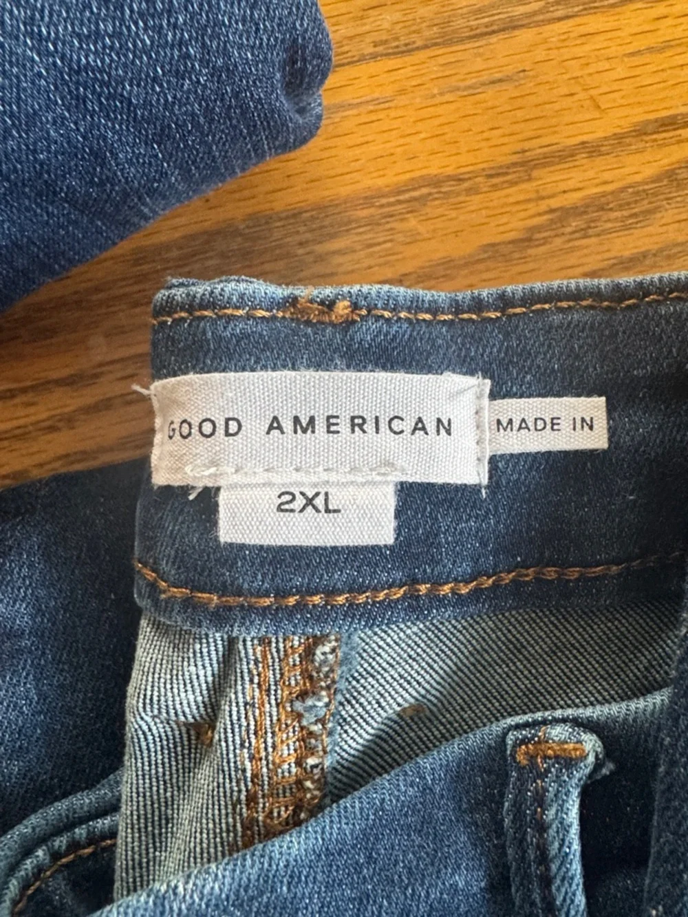 2X Good American Women’s Blue Straight Stretch Jeans - Picture 2 of 3